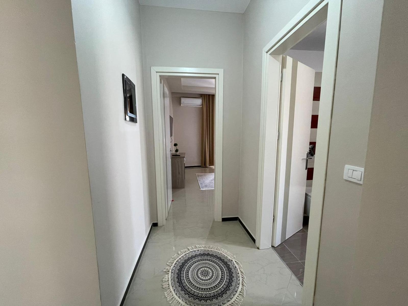 Seaside Apartmens Sarandë Esterno foto